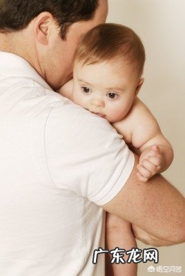 宝宝出生的第一个月，需要特别注意的护理知识有哪些？