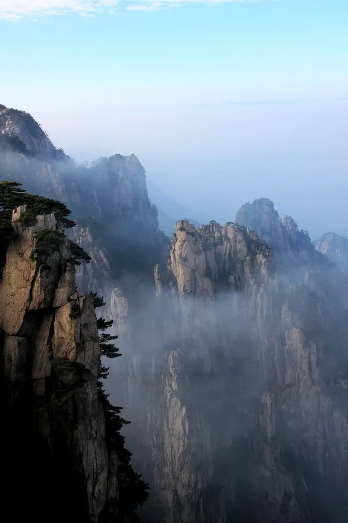 当今社会,少数师生关系和谐失衡原因是什么?