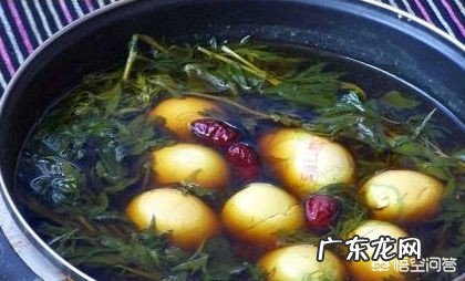 在农村里端午节是怎么挂艾草的？端午节挂的艾叶什么时候取下呢？