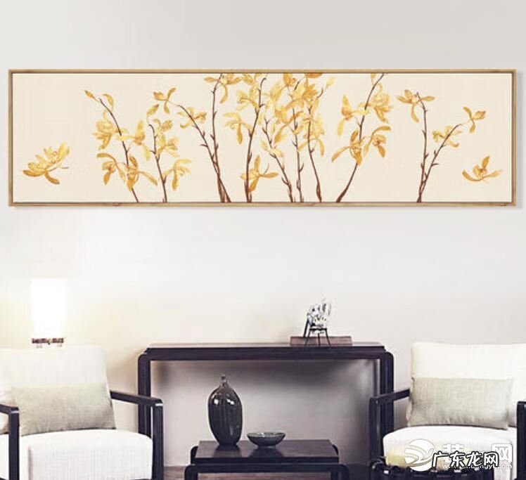 沙发墙挂什么画风水好 沙发墙上挂画风水