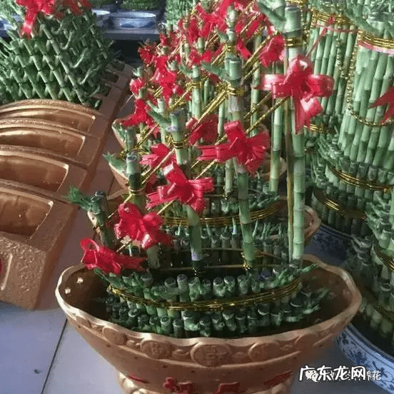 竹筒流水器的制作视频 竹子风水轮制作大全