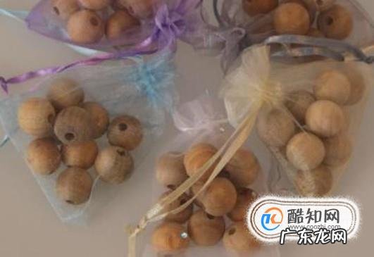 赶紧看过来吧表情包 樟脑丸怎么用？正确使用樟脑丸方法