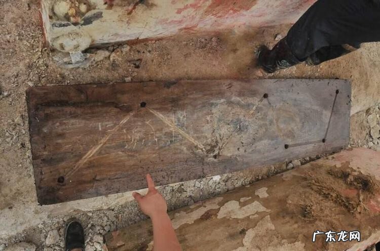 万历七星棺 七星棺是什么意思