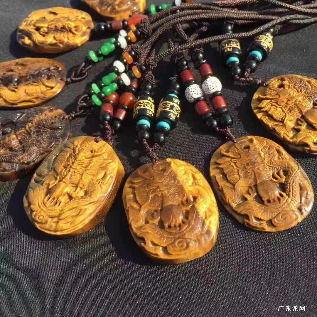 男人戴虎眼石的好处 虎睛石是什么材质的