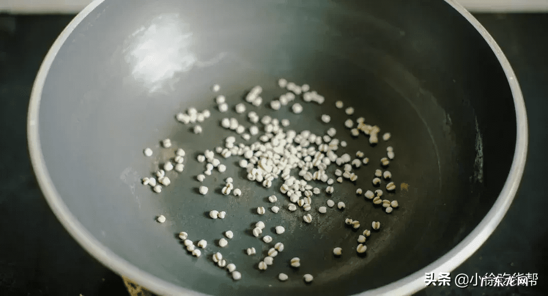 鸡骨草苹果猪骨汤 鸡骨草煲猪骨还可以加什么
