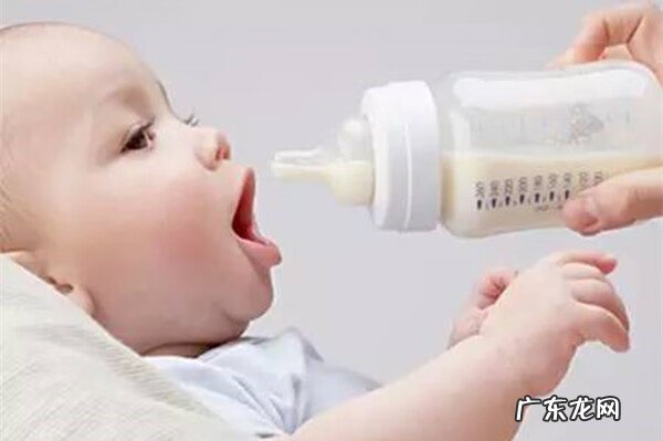 奶粉喝到最后有泡沫怎么回事 奶粉起沫是怎么回事