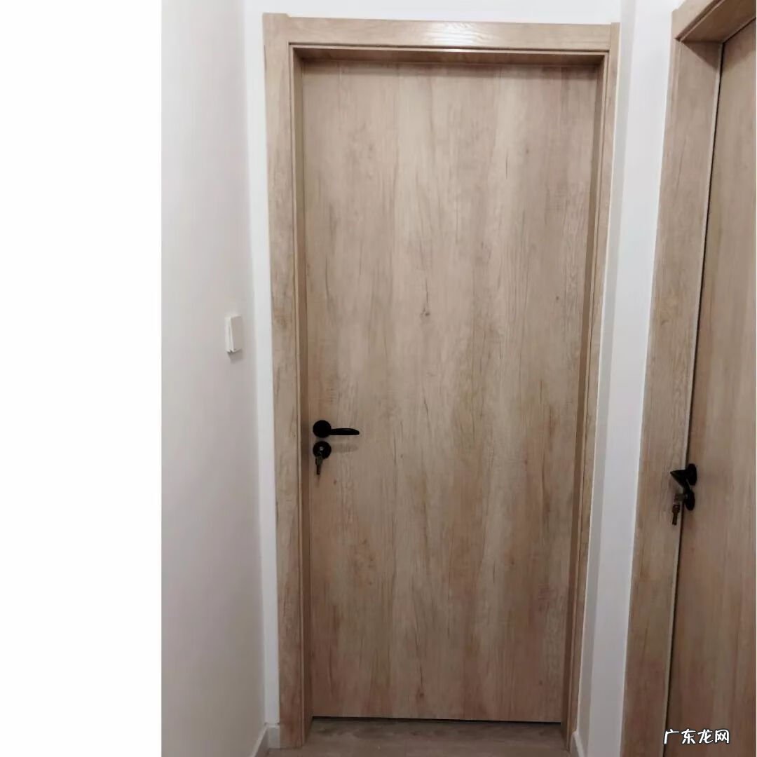 卧室门对门风水化解 n型门图片