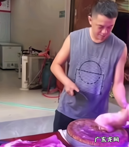 清北毕业生卖猪肉 985毕业生辞掉公务员卖猪肉还债