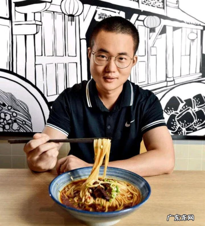 清北毕业生卖猪肉 985毕业生辞掉公务员卖猪肉还债