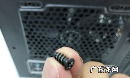 台式电脑风扇怎么安装散热好 详谈电脑散热风扇怎么安装上去视频