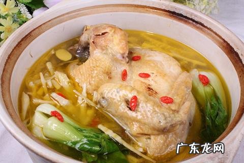 鸡汤怎么炖好喝又营养价值 鸡汤怎么炖好喝又营养?炖鸡汤搭配什么食物好?