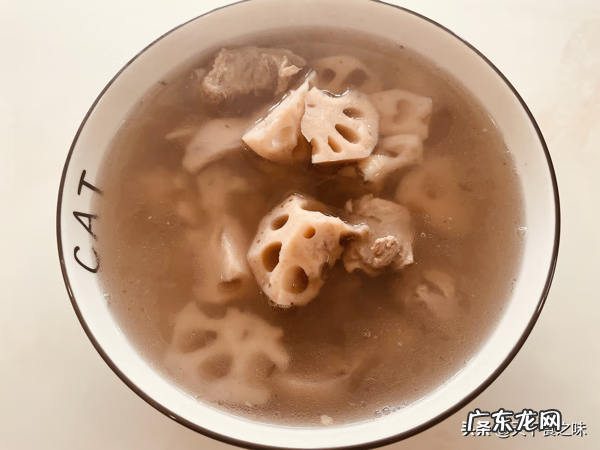 排骨烧藕的做法 排骨炖藕的功效