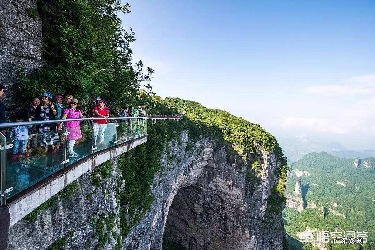 张家界天门山如何安排游玩最合理?门票在哪里可以预订?