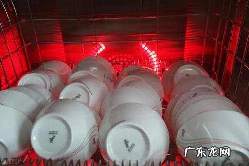 消毒柜图片真实效果图大全 什么样的消毒碗柜好