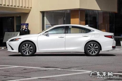 二手雷克萨斯es200值得买吗 雷克萨斯es200豪华版测评