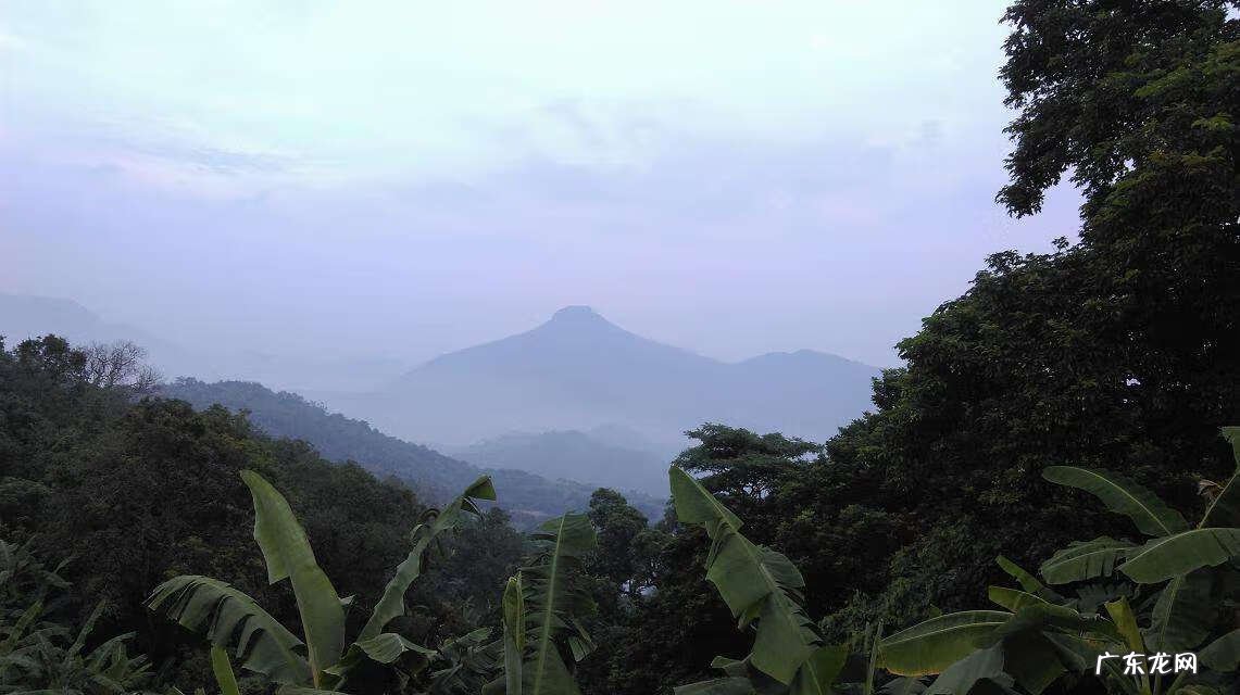 河流 积水河流溢坝风水