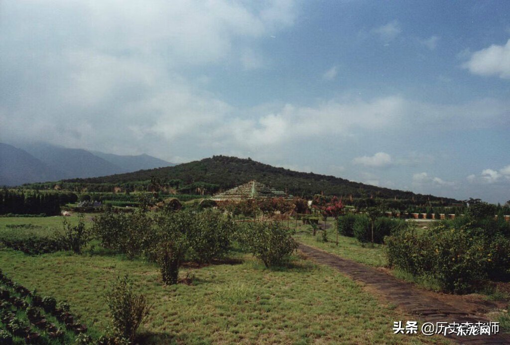 坐北朝南风水布局 坐北朝南坟墓风水分析