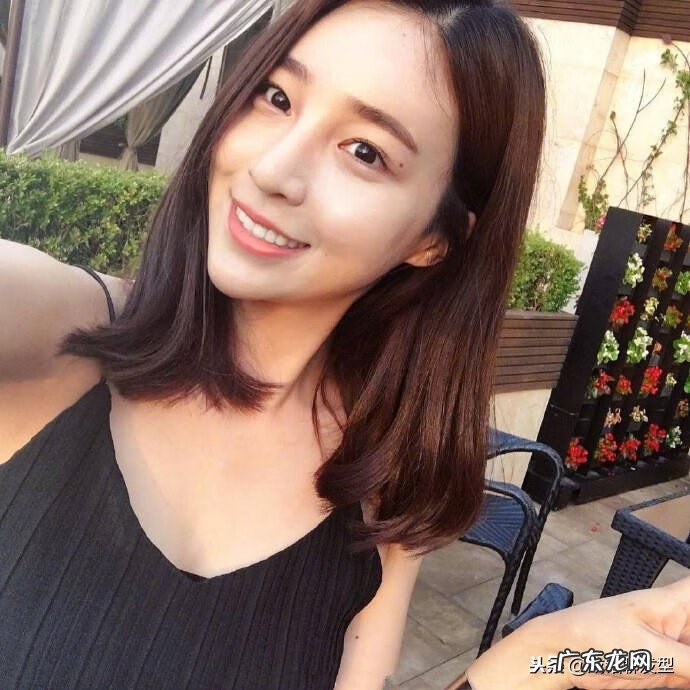 额头窄适合烫什么发型 适合额头窄的发型图片