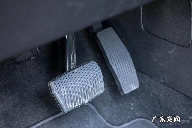 凯迪拉克汽车图片及参数配置表 试驾2022款凯迪拉克XT4