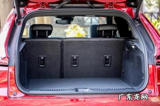 凯迪拉克汽车图片及参数配置表 试驾2022款凯迪拉克XT4