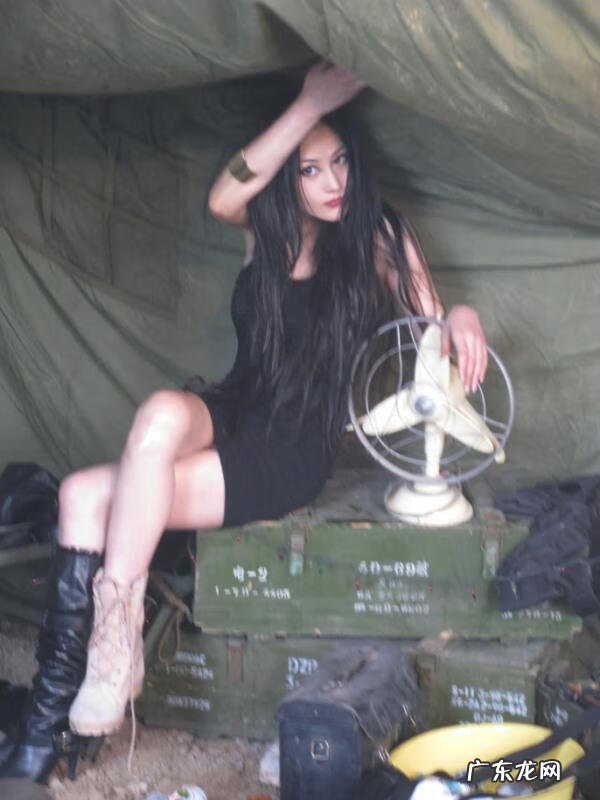 CS枪战美女 美女枪战