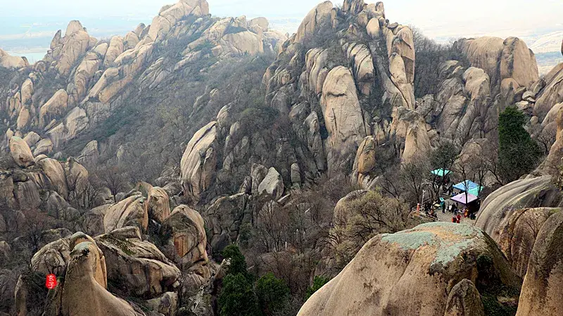 风水左边有水代表什么 风水湖水从左往右流说法是