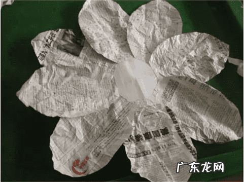 用袋子制作儿童环保服装 环保材料做衣服教程