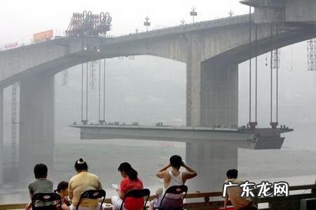 南坪商业大楼 重庆南坪工贸大厦为何没人