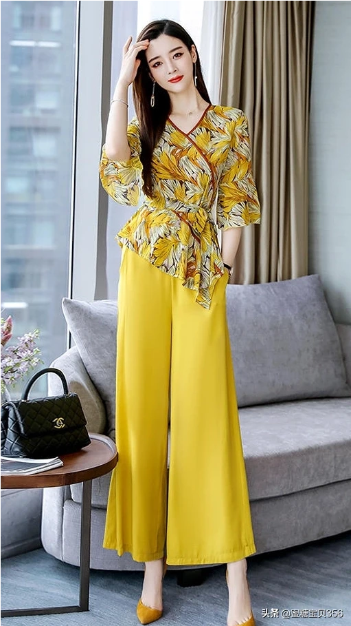 三十来岁的女人适合穿什么风格的服装?