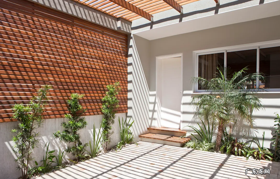 天井封玻璃顶风水好吗 小高层天井封玻璃顶风水好吗