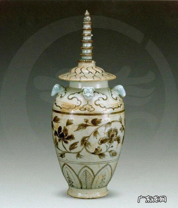 风水两耳插天是什么意思 风水之中的两耳插天是什么山形