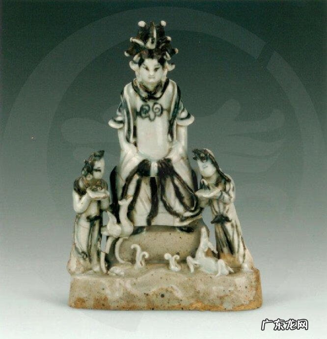 风水两耳插天是什么意思 风水之中的两耳插天是什么山形