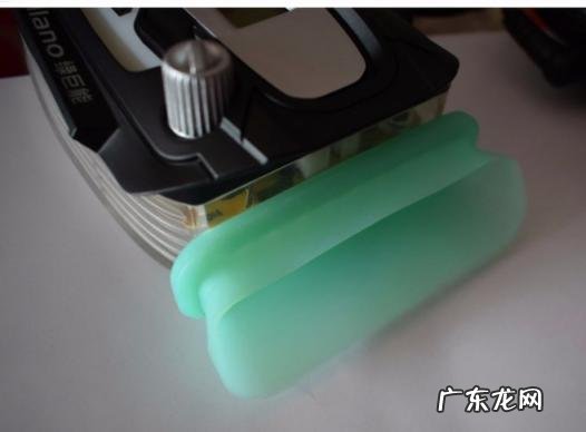 笔记本电脑散热怎么用 笔记本散热器怎么使用简单几步就行的