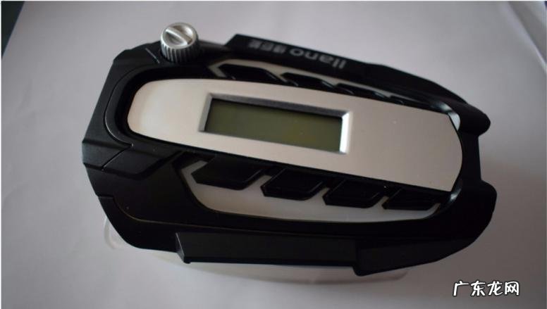 笔记本电脑散热怎么用 笔记本散热器怎么使用简单几步就行的