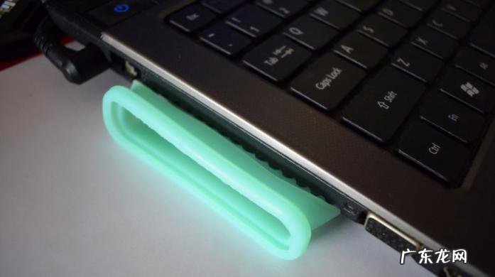 笔记本电脑散热怎么用 笔记本散热器怎么使用简单几步就行的