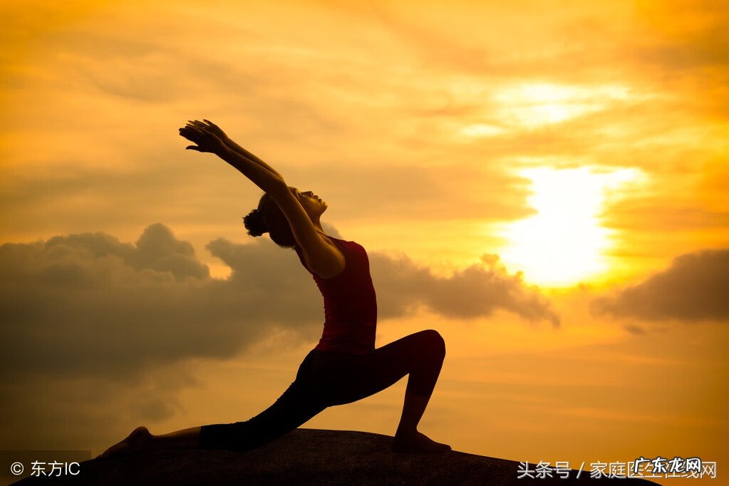 减肥瑜伽的基本动作 最简单的减肥瑜伽动作