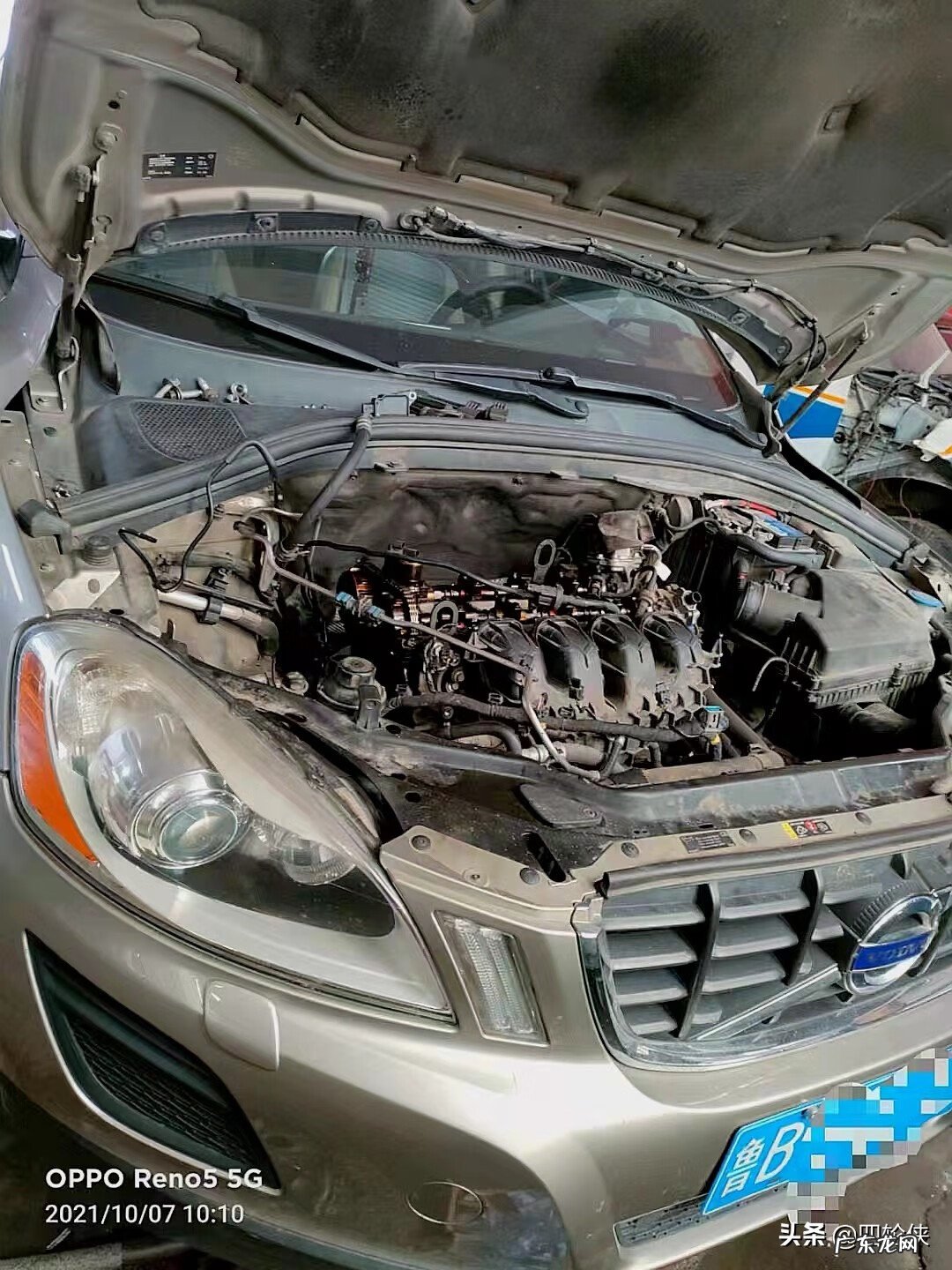 沃尔沃xc60暖风水管怎么拆