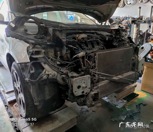 沃尔沃xc60暖风水管怎么拆