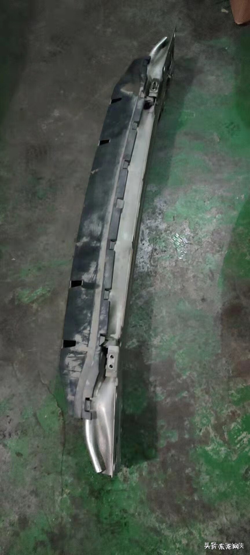 沃尔沃xc60暖风水管怎么拆