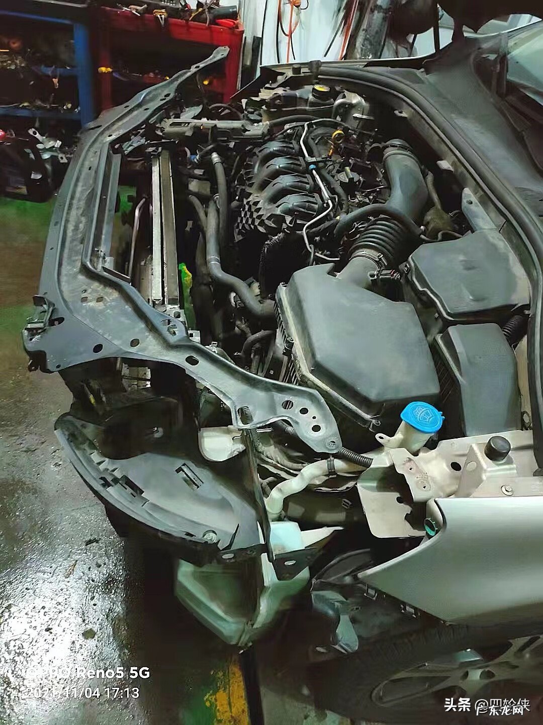 沃尔沃xc60暖风水管怎么拆