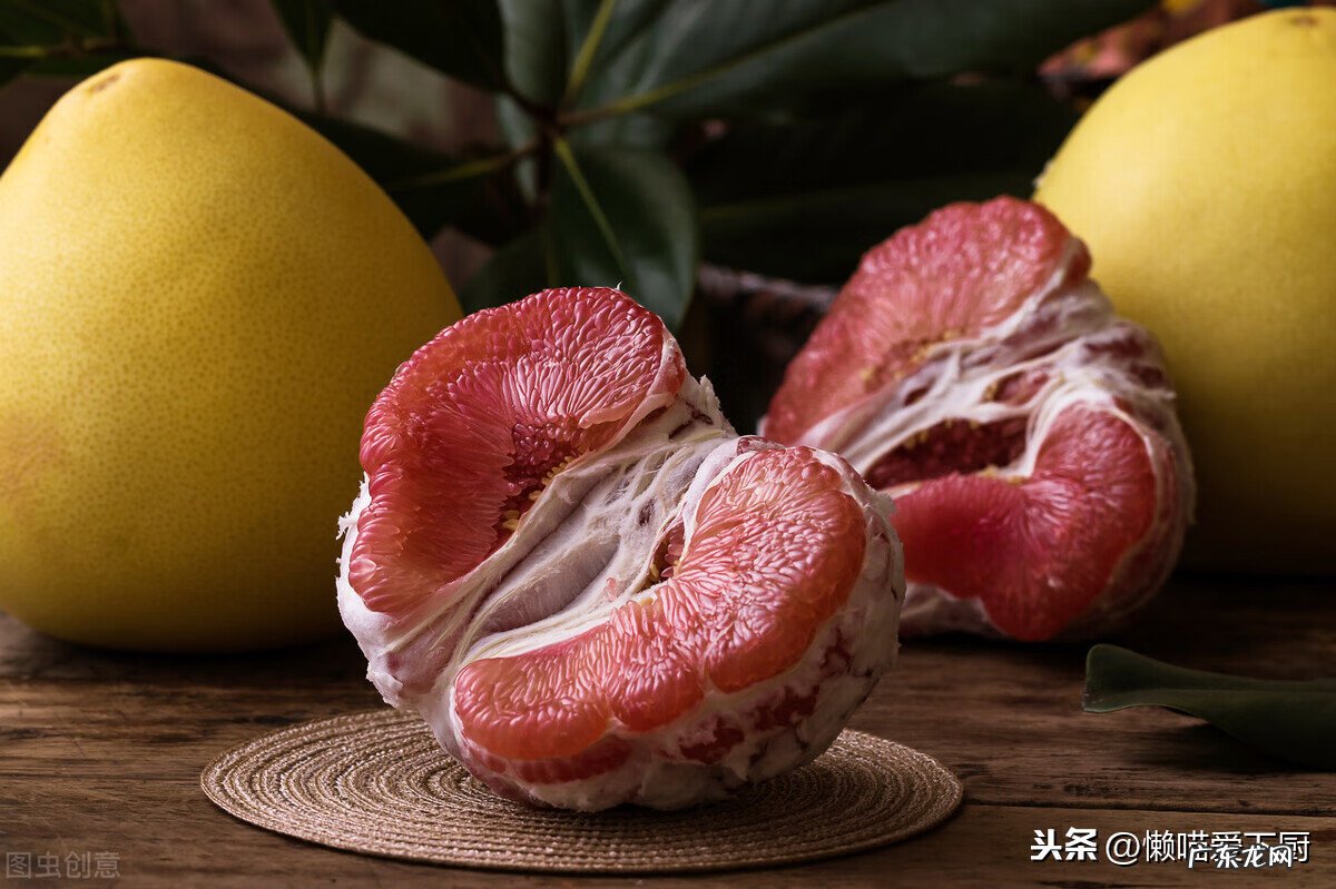 红肉蜜柚含量 红肉蜜柚和红心蜜柚的区别