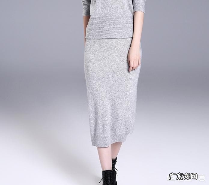 夏天该如何搭配裙子?