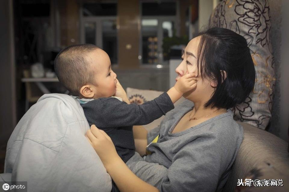 如何正确断奶的方法 断奶的正确方法宝妈的经验之谈