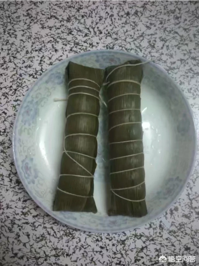 为什么端午节要吃粽子和咸鸭蛋?