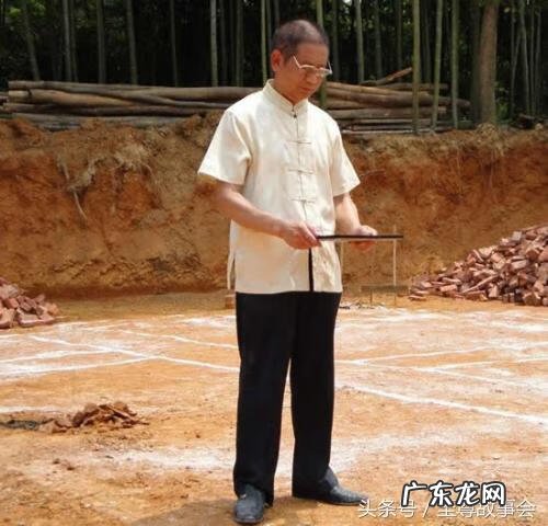 官员与商人的关系 商人与风水先生的关系是