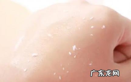 去角质多久用一次 身体去角质多久用一次