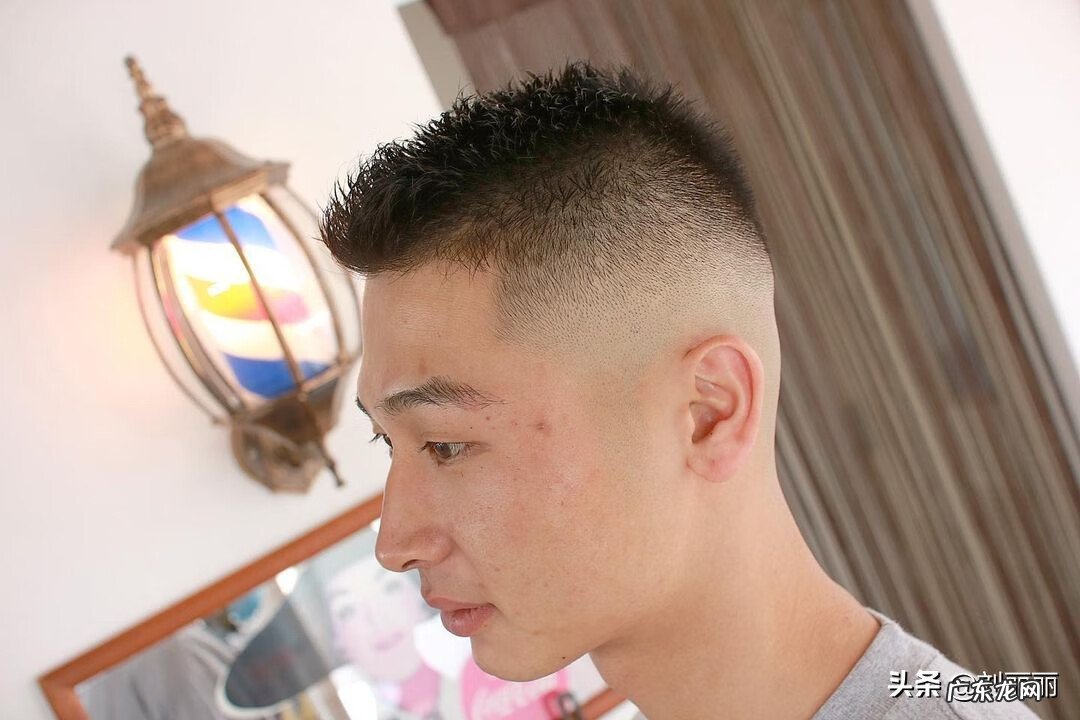 今年流行的男士发型图片 今年流行的男士发型