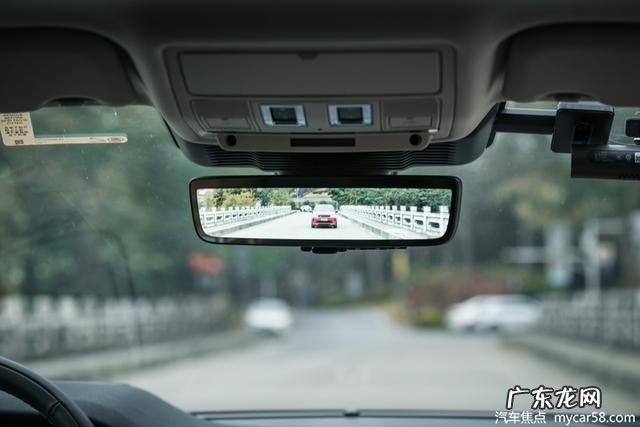 极光路虎油耗怎么样啊 揽胜极光lp300e