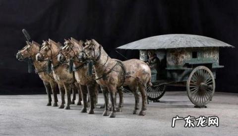 被誉为青铜之冠的是什么 秦始皇陵铜车马是哪个朝代的