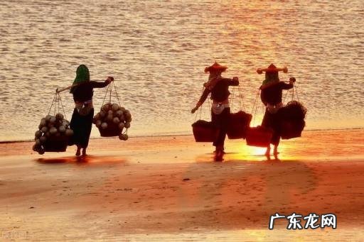 回族为什么戴头巾 回族女性为什么要佩戴头纱帽